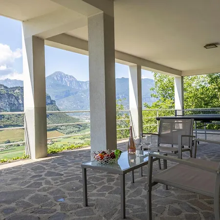 Вилла Panorama With Private Pool - Happy Торболе