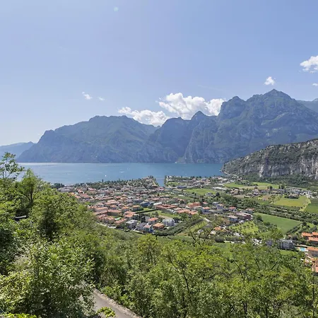 Вилла Panorama With Private Pool - Happy